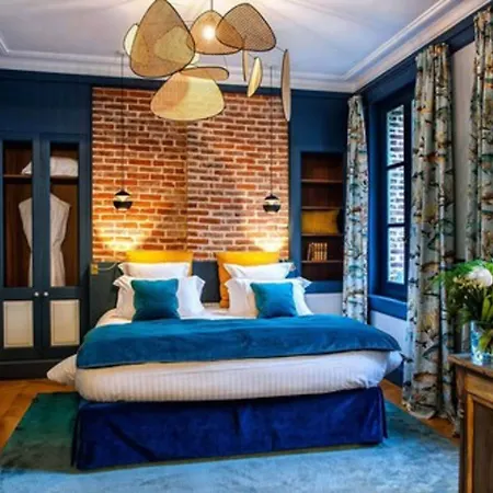 La Petite Folie Bed and breakfast