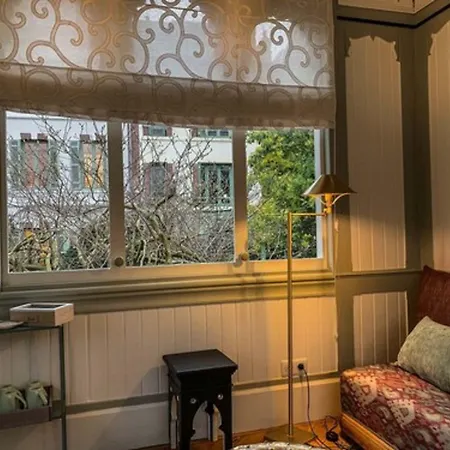 Nocleg ze śniadaniem La Petite Folie Honfleur