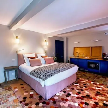 La Petite Folie הונפלר