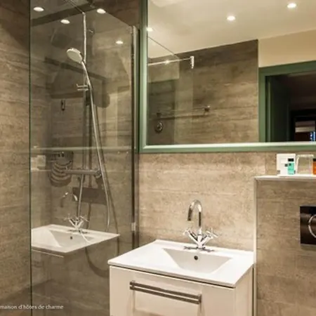 La Petite Folie Bed and breakfast Honfleur