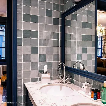 La Petite Folie ベッド・アンド・ブレックファスト オンフルール