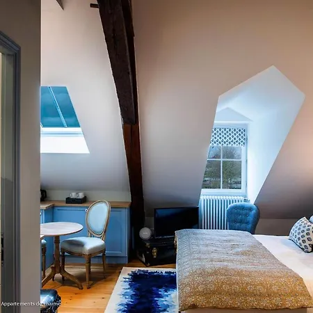 ベッド・アンド・ブレックファスト La Petite Folie