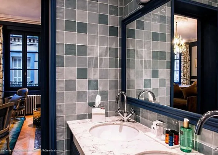 La Petite Folie Bed and breakfast