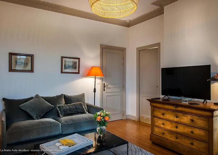 La Petite Folie Panzió Honfleur